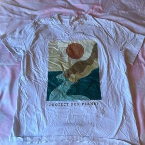 XL kids earth shirt